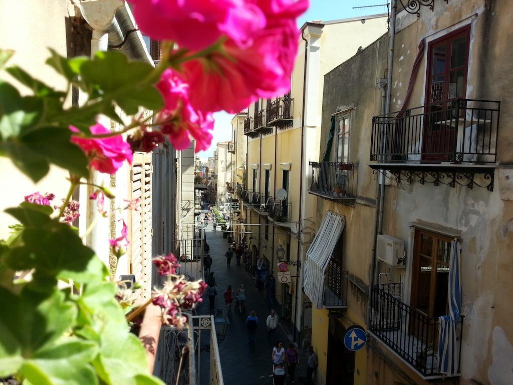 B&B Del Corso Cefalu Exterior photo